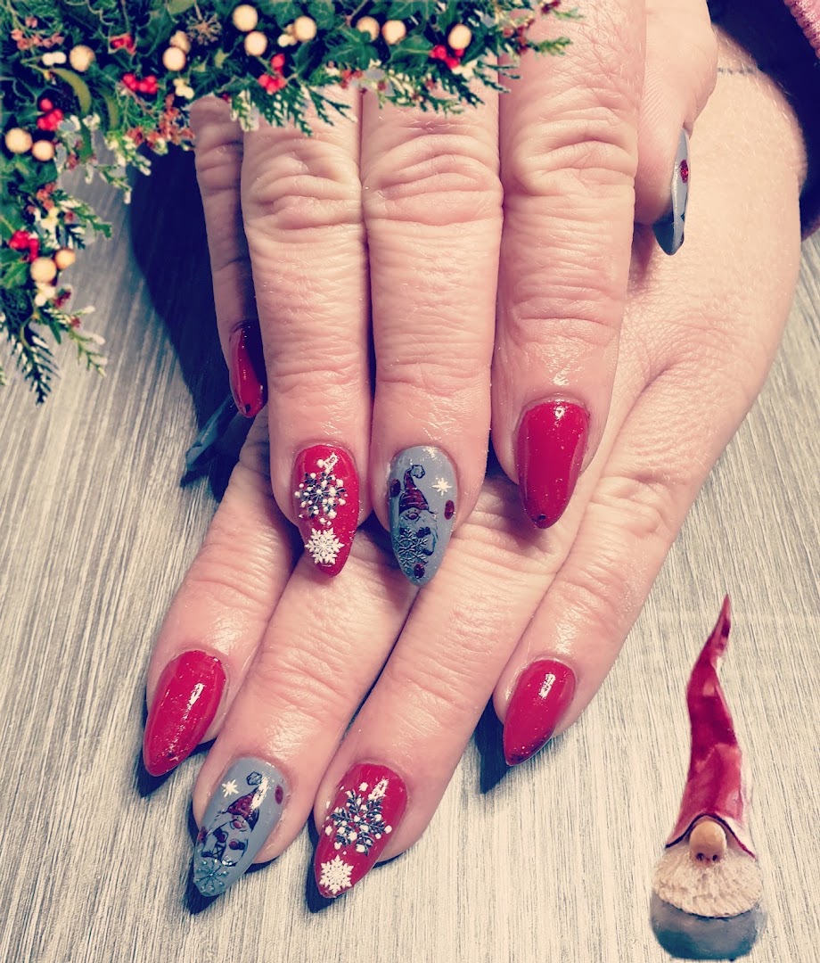 Nails & Beauty by Brillant · Fotos 10