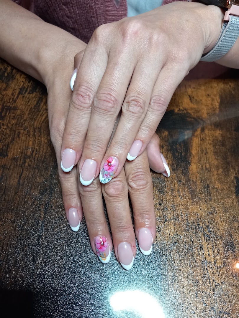 Nails & Beauty by Brillant · Fotos 13